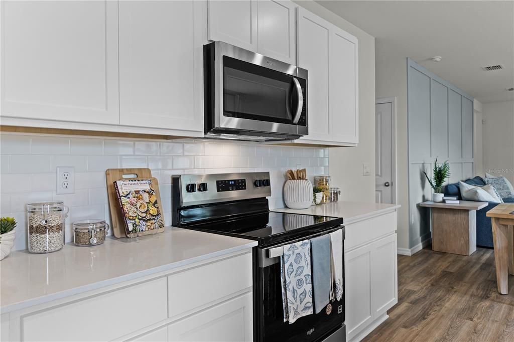 For Sale: $426,990 (4 beds, 2 baths, 1665 Square Feet)