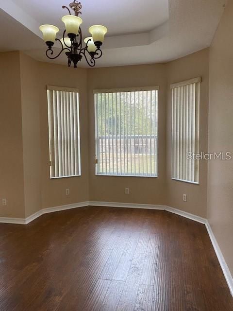 For Rent: $1,875 (3 beds, 2 baths, 1663 Square Feet)