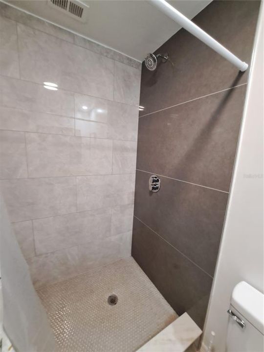 На продажу: $479,000 (4 спален, 2 ванн, 1904 Квадратных фут)