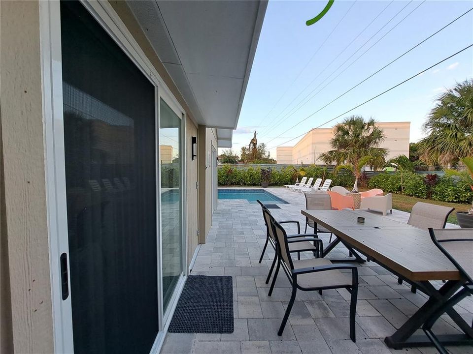 На продажу: $479,000 (4 спален, 2 ванн, 1904 Квадратных фут)