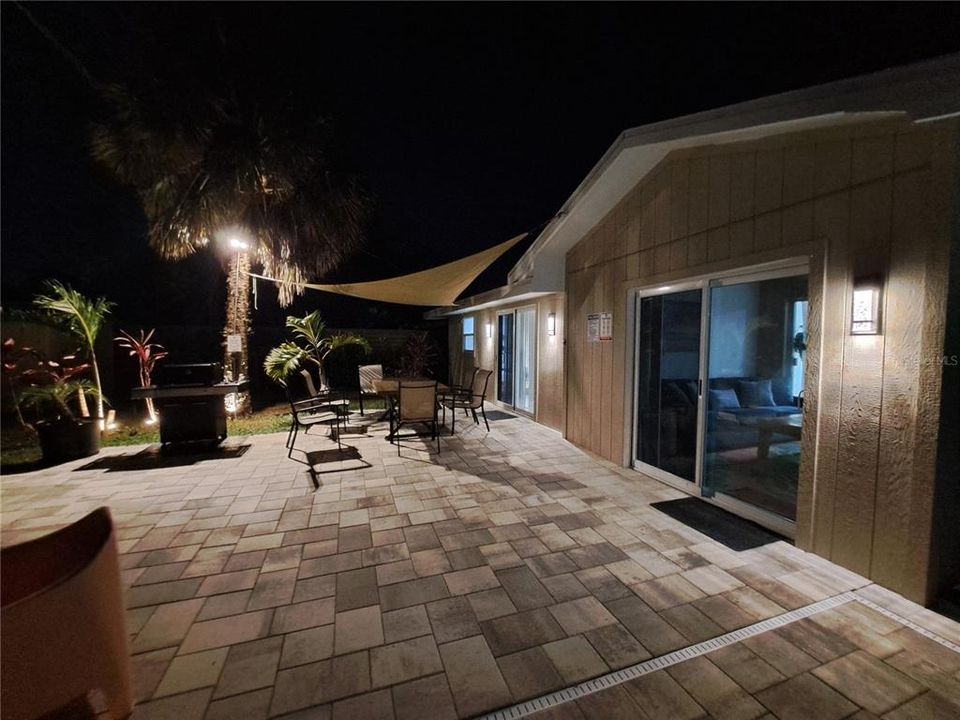 На продажу: $479,000 (4 спален, 2 ванн, 1904 Квадратных фут)