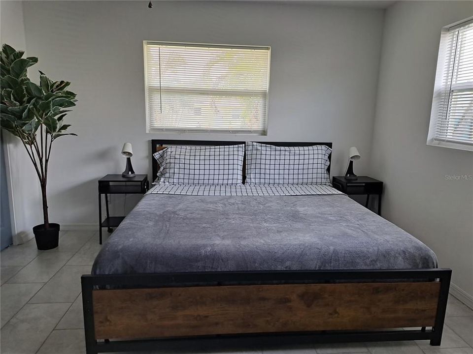 На продажу: $479,000 (4 спален, 2 ванн, 1904 Квадратных фут)