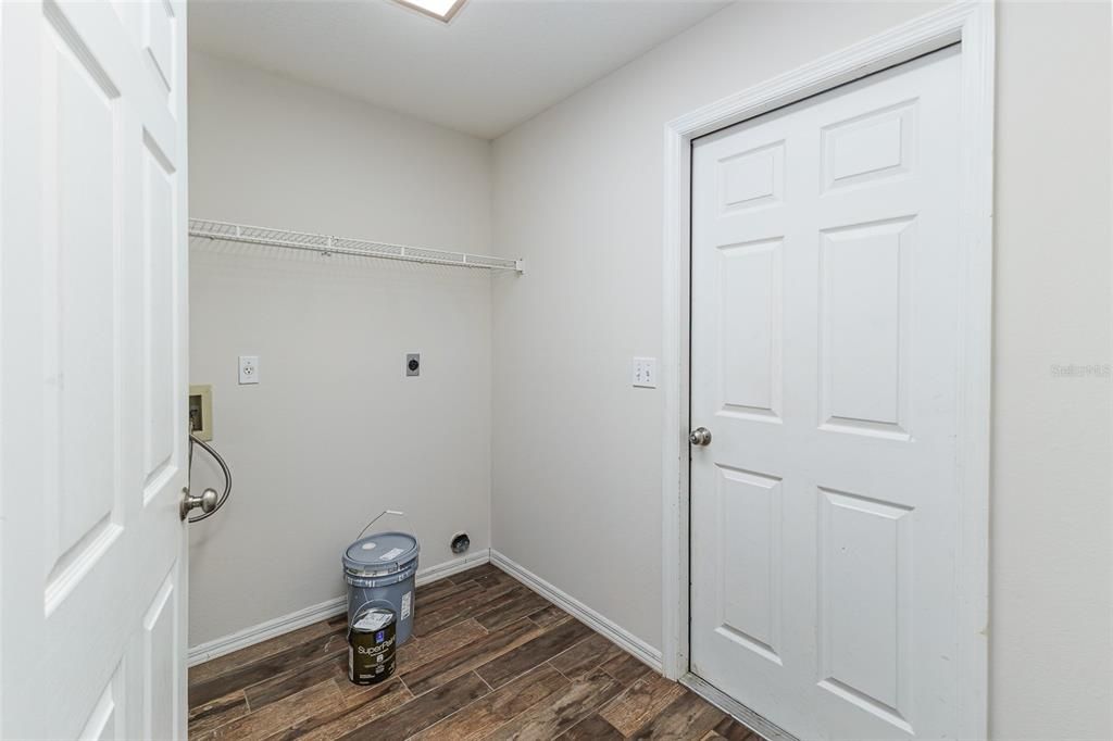 For Rent: $2,800 (4 beds, 2 baths, 2240 Square Feet)