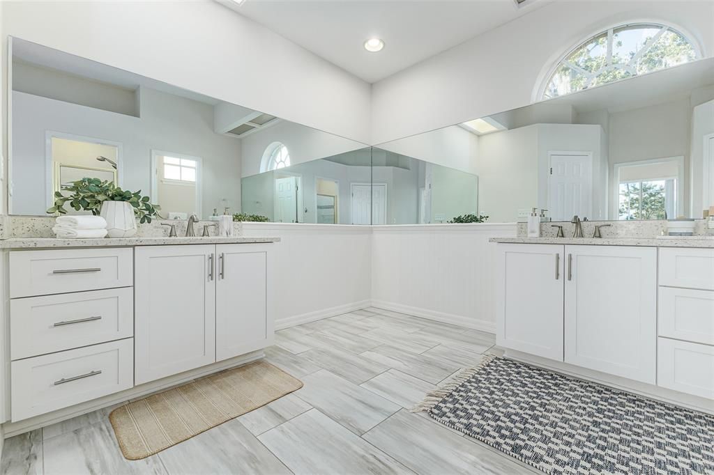 For Rent: $2,800 (4 beds, 2 baths, 2240 Square Feet)