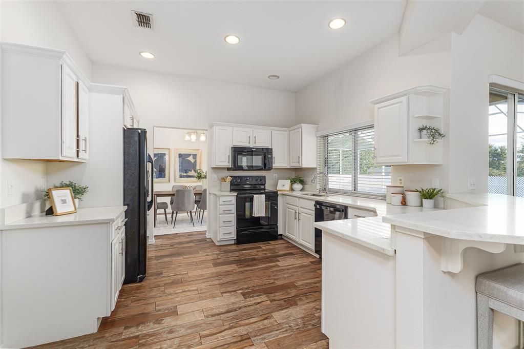 For Rent: $2,800 (4 beds, 2 baths, 2240 Square Feet)