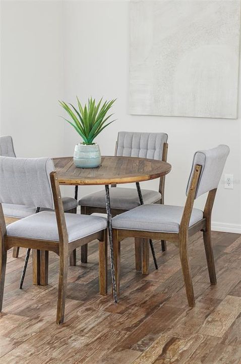 For Rent: $2,800 (4 beds, 2 baths, 2240 Square Feet)