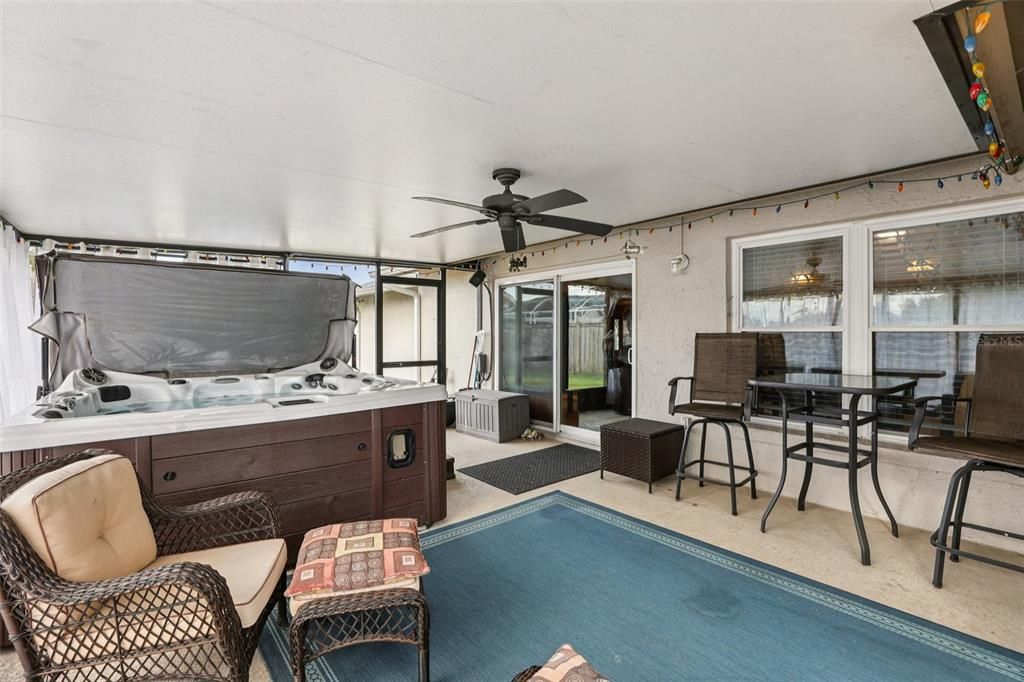 待售: $420,000 (3 贝兹, 2 浴室, 1697 平方英尺)