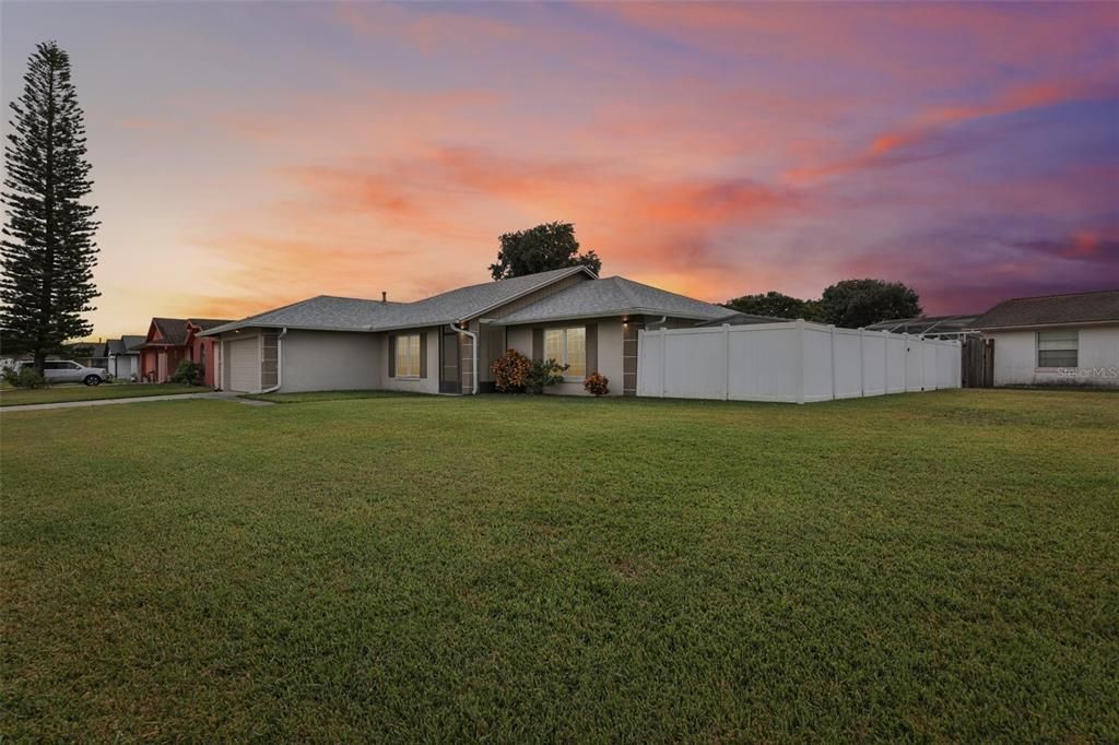 待售: $420,000 (3 贝兹, 2 浴室, 1697 平方英尺)