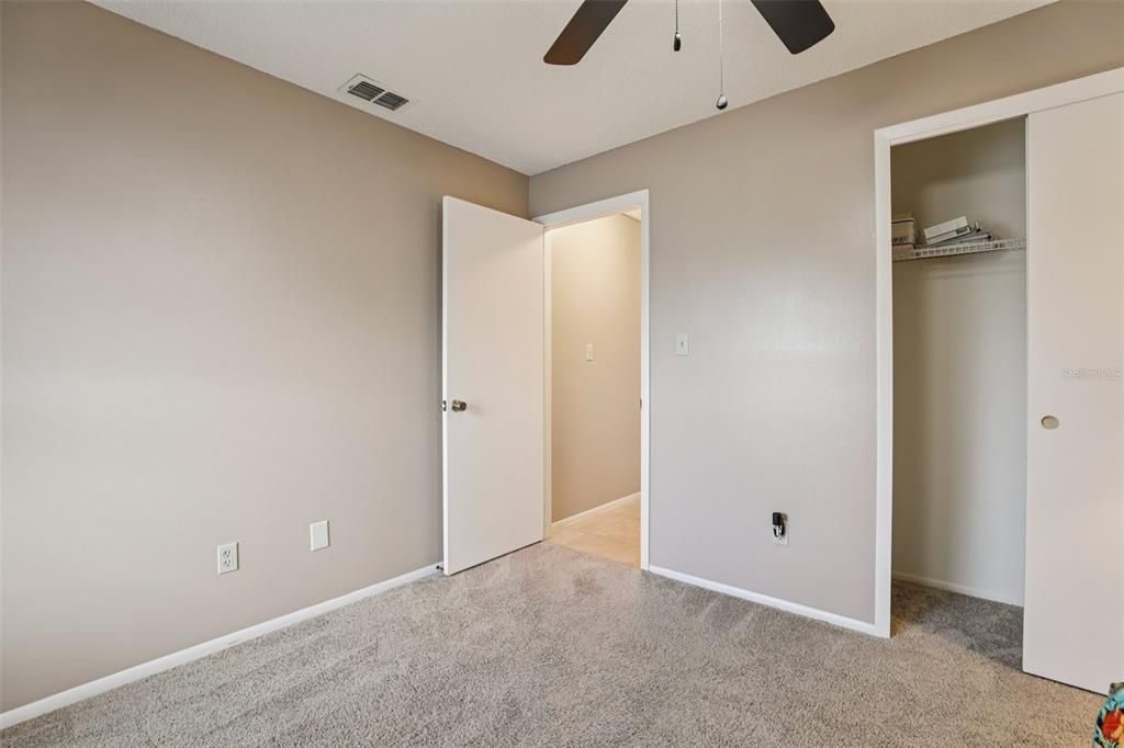 待售: $420,000 (3 贝兹, 2 浴室, 1697 平方英尺)