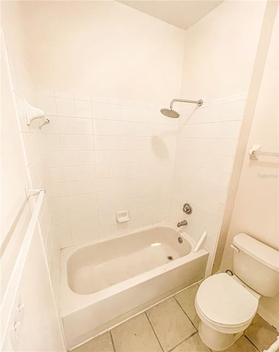 出租: $1,850 (2 贝兹, 2 浴室, 1134 平方英尺)