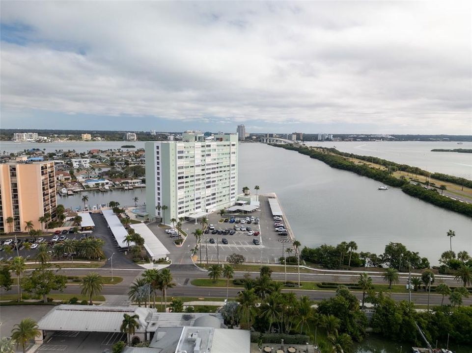 En Venta: $325,000 (2 camas, 1 baños, 995 Pies cuadrados)