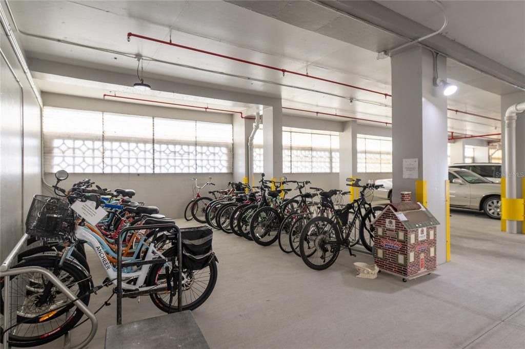 En Venta: $325,000 (2 camas, 1 baños, 995 Pies cuadrados)