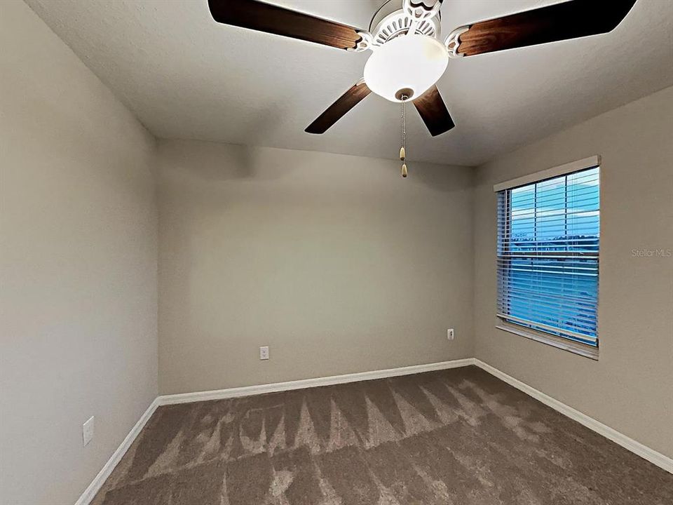 待售: $406,000 (4 贝兹, 2 浴室, 2109 平方英尺)