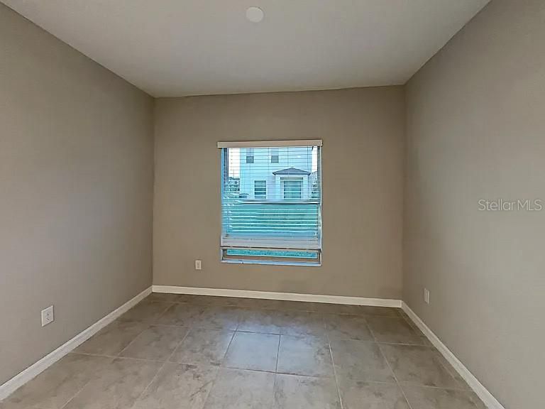 待售: $406,000 (4 贝兹, 2 浴室, 2109 平方英尺)