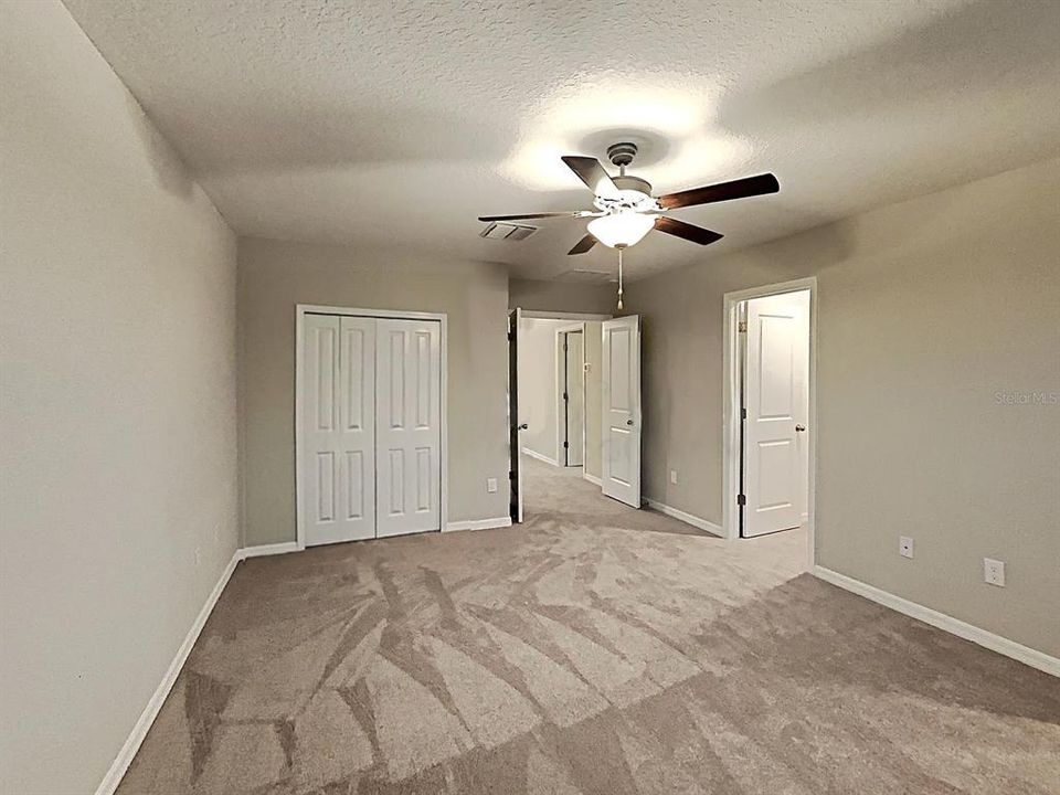 待售: $406,000 (4 贝兹, 2 浴室, 2109 平方英尺)