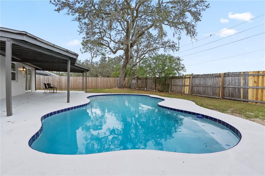 For Sale: $475,000 (4 beds, 2 baths, 1793 Square Feet)