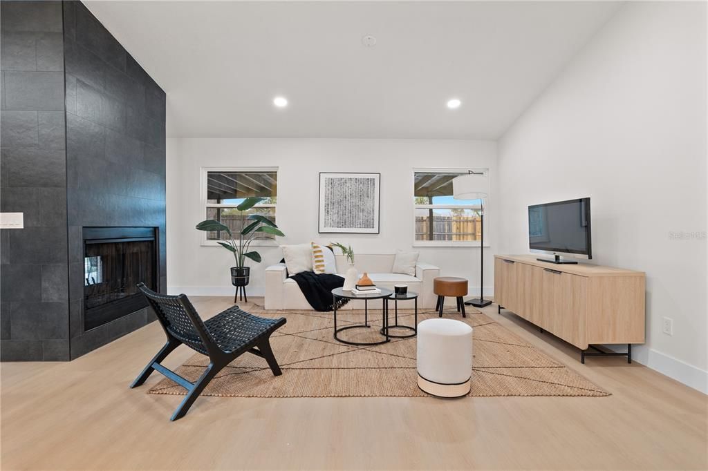 For Sale: $475,000 (4 beds, 2 baths, 1793 Square Feet)