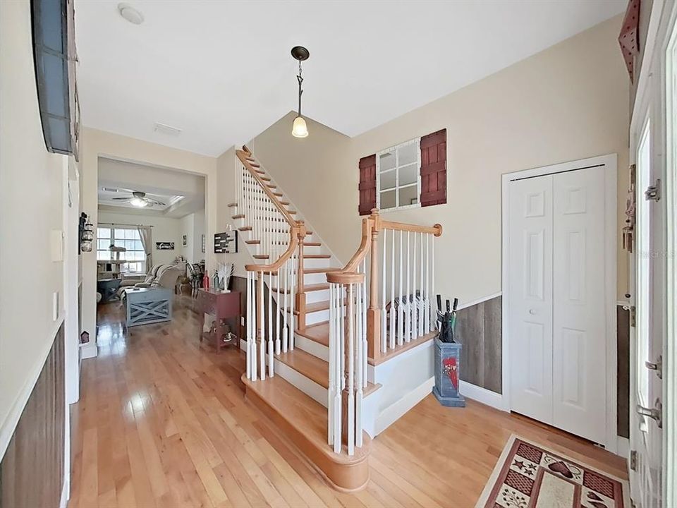 待售: $650,000 (4 贝兹, 2 浴室, 3210 平方英尺)