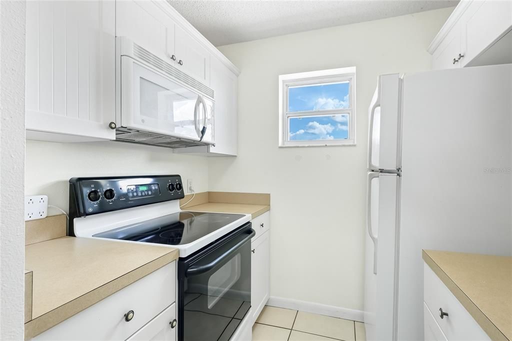 待售: $775,000 (4 贝兹, 4 浴室, 3067 平方英尺)