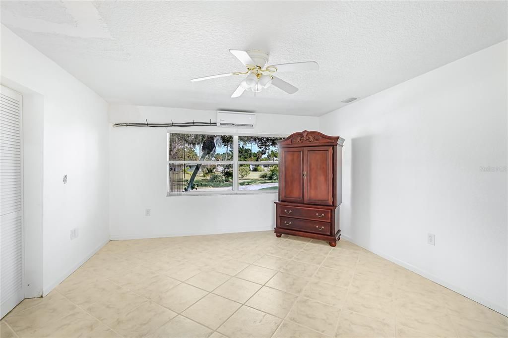 待售: $775,000 (4 贝兹, 4 浴室, 3067 平方英尺)