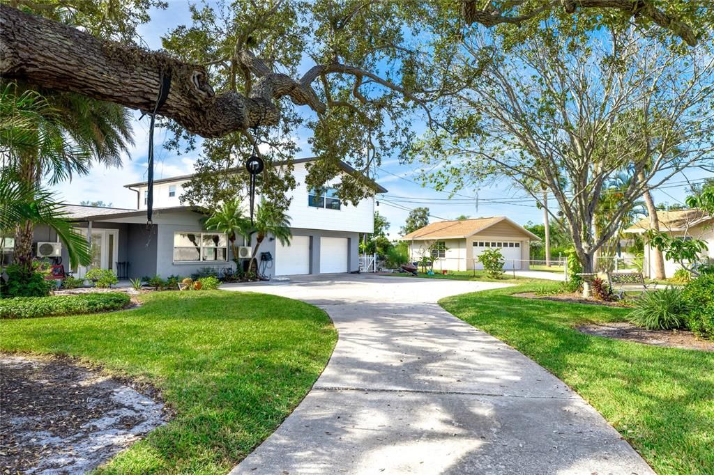 待售: $775,000 (4 贝兹, 4 浴室, 3067 平方英尺)