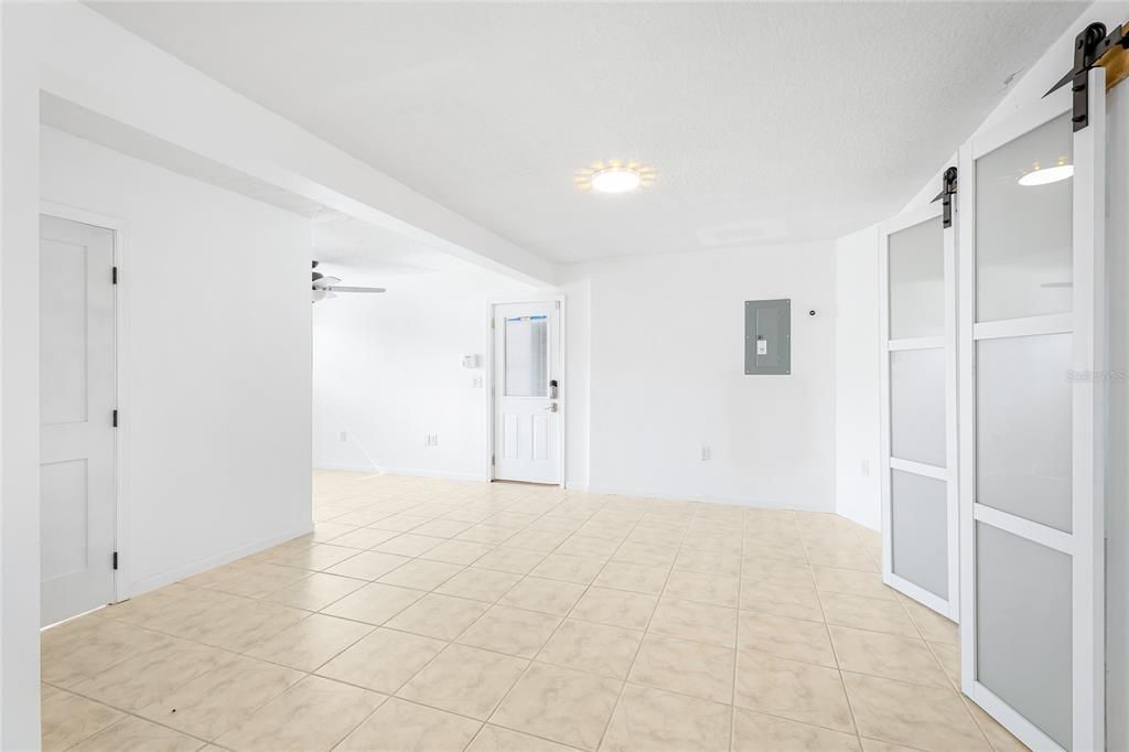 待售: $775,000 (4 贝兹, 4 浴室, 3067 平方英尺)