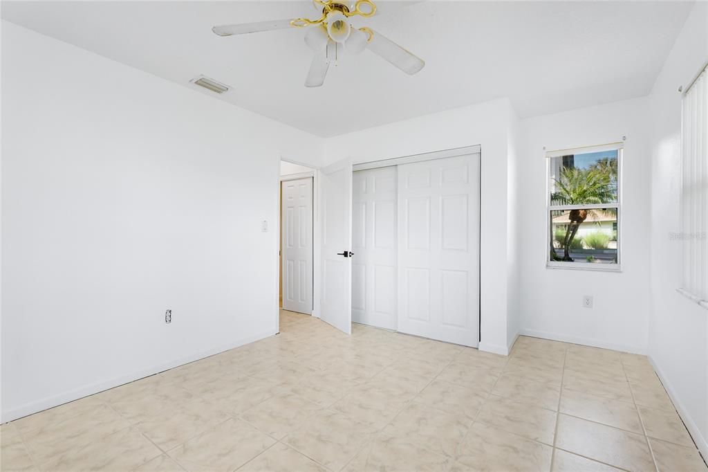 待售: $775,000 (4 贝兹, 4 浴室, 3067 平方英尺)