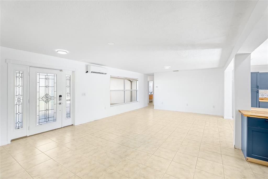 待售: $775,000 (4 贝兹, 4 浴室, 3067 平方英尺)