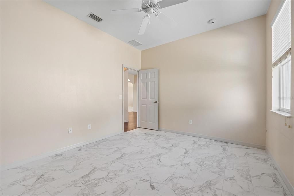 En Renta: $2,100 (3 camas, 2 baños, 1827 Pies cuadrados)