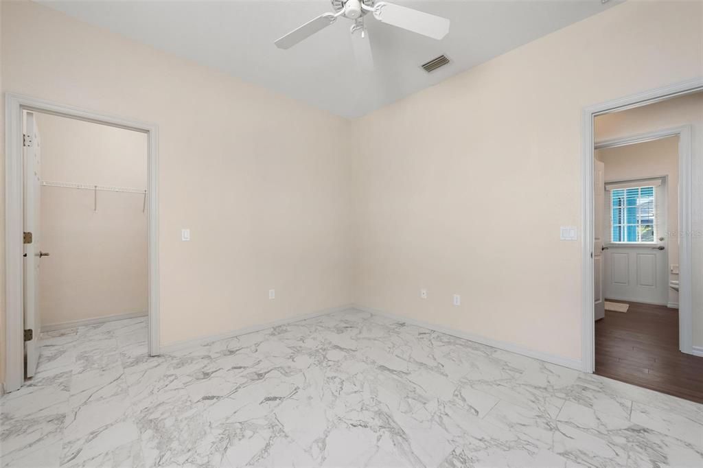 En Renta: $2,100 (3 camas, 2 baños, 1827 Pies cuadrados)