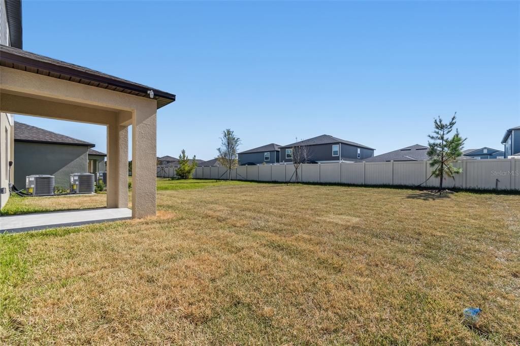 出租: $3,000 (6 贝兹, 3 浴室, 3092 平方英尺)