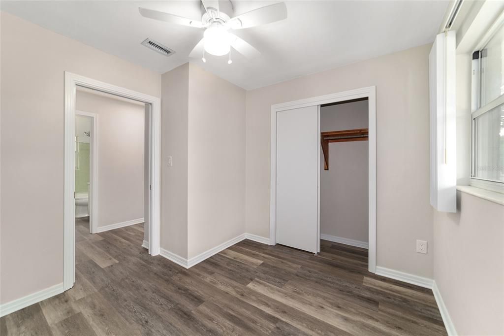 En Venta: $229,900 (3 camas, 2 baños, 1118 Pies cuadrados)