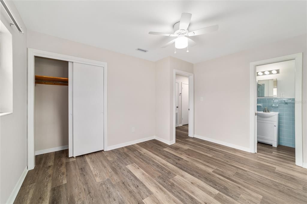 En Venta: $229,900 (3 camas, 2 baños, 1118 Pies cuadrados)