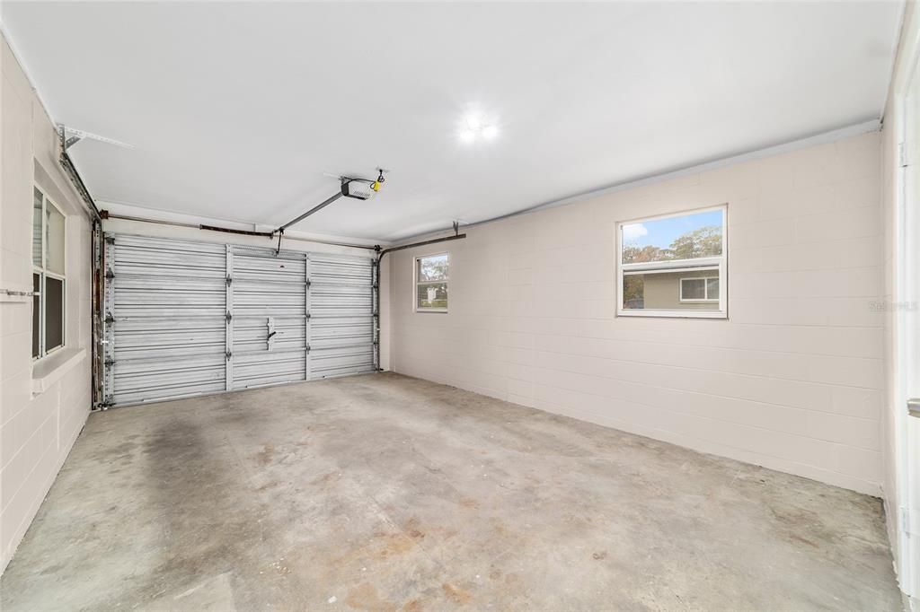 En Venta: $229,900 (3 camas, 2 baños, 1118 Pies cuadrados)