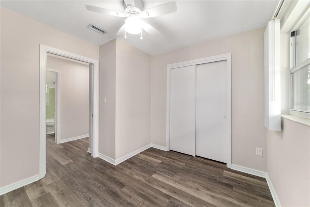 En Venta: $229,900 (3 camas, 2 baños, 1118 Pies cuadrados)