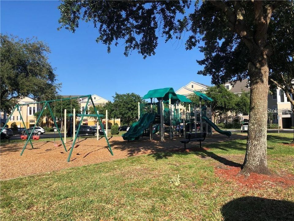 For Rent: $1,800 (2 beds, 2 baths, 1174 Square Feet)