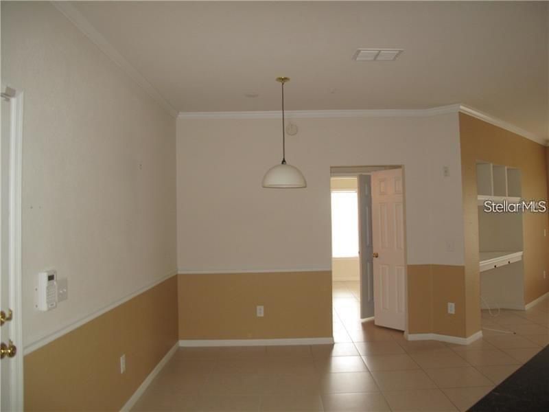 For Rent: $1,800 (2 beds, 2 baths, 1174 Square Feet)