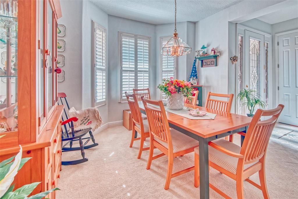 For Sale: $390,390 (2 beds, 2 baths, 2078 Square Feet)