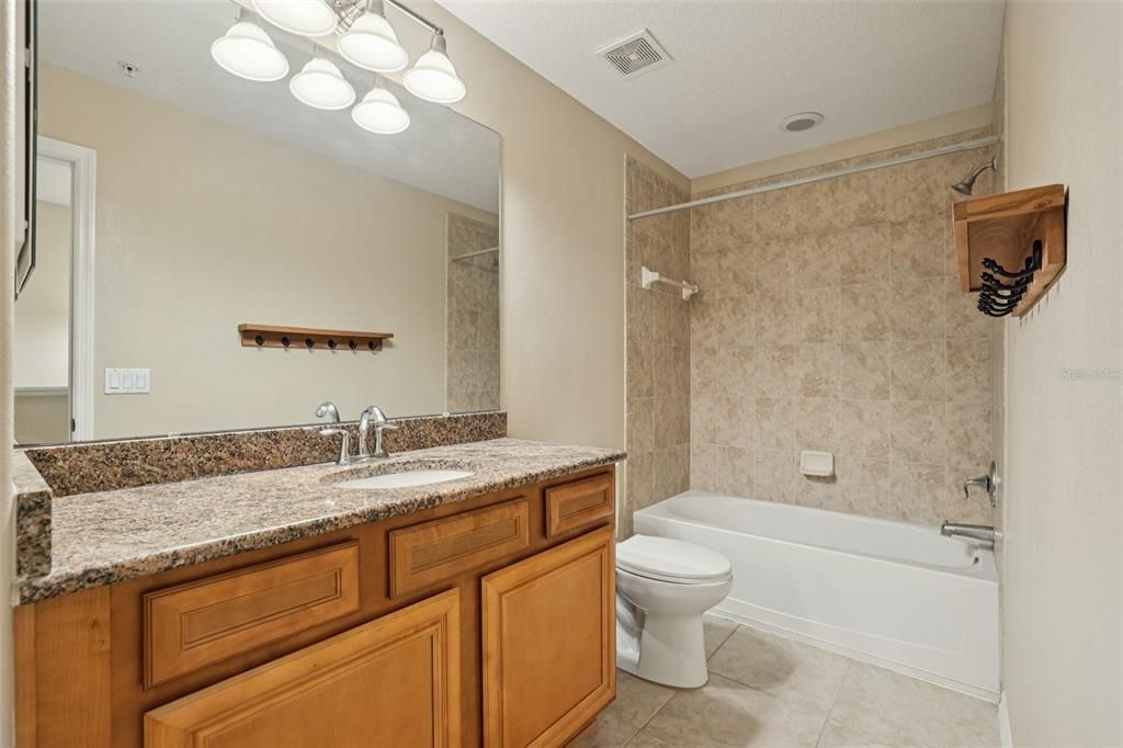 For Sale: $385,000 (3 beds, 2 baths, 1840 Square Feet)