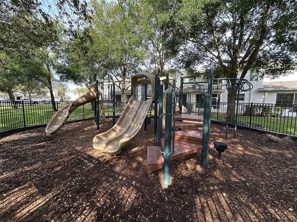 For Sale: $385,000 (3 beds, 2 baths, 1840 Square Feet)