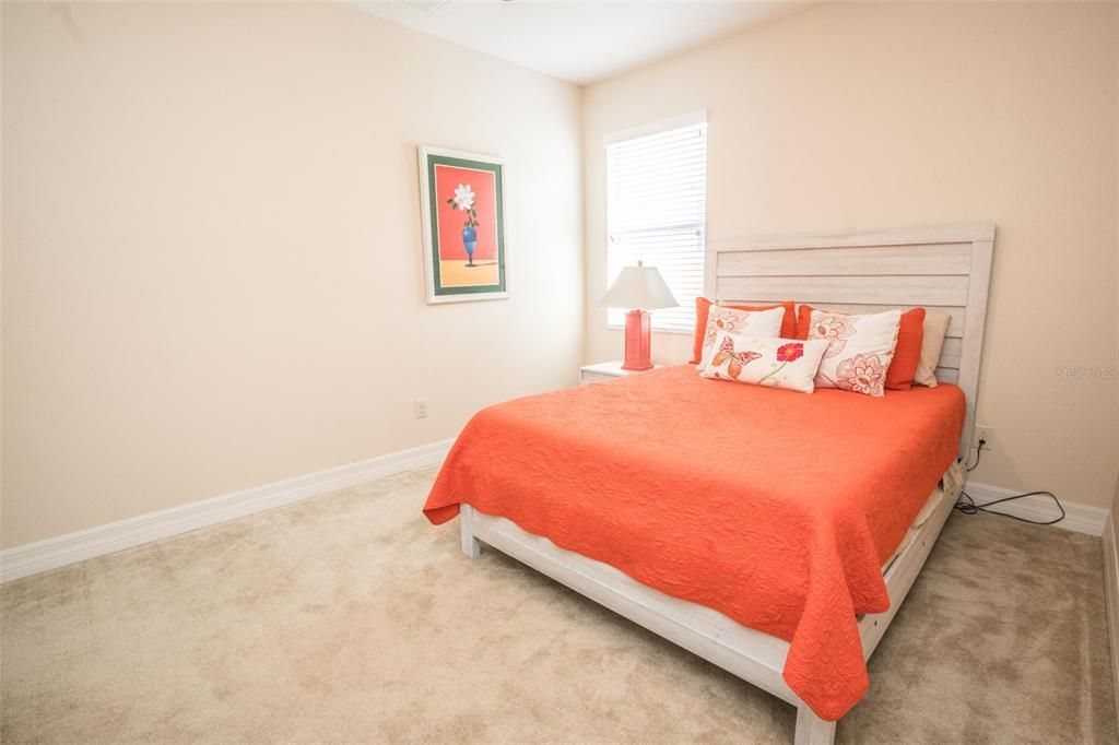 For Sale: $750,000 (3 beds, 3 baths, 2024 Square Feet)