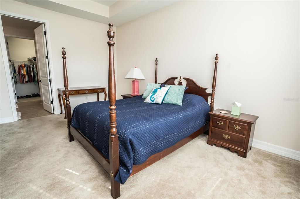 For Sale: $750,000 (3 beds, 3 baths, 2024 Square Feet)