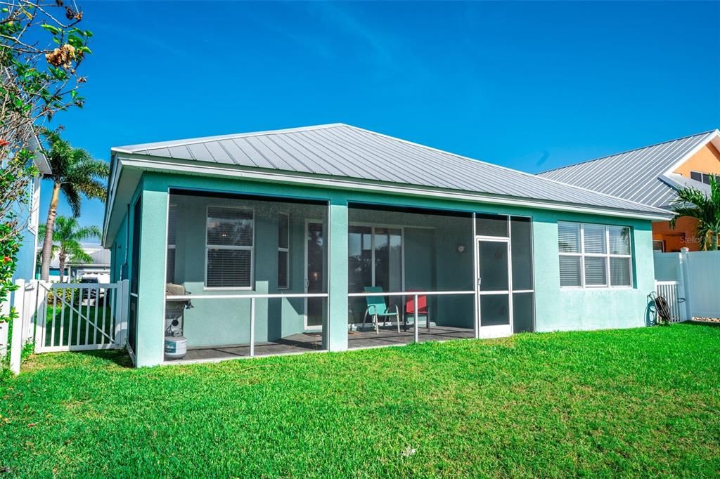 For Sale: $750,000 (3 beds, 3 baths, 2024 Square Feet)