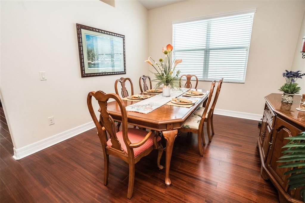 For Sale: $750,000 (3 beds, 3 baths, 2024 Square Feet)