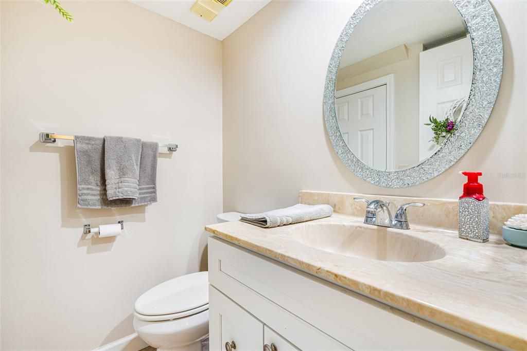 For Sale: $189,000 (2 beds, 2 baths, 1214 Square Feet)