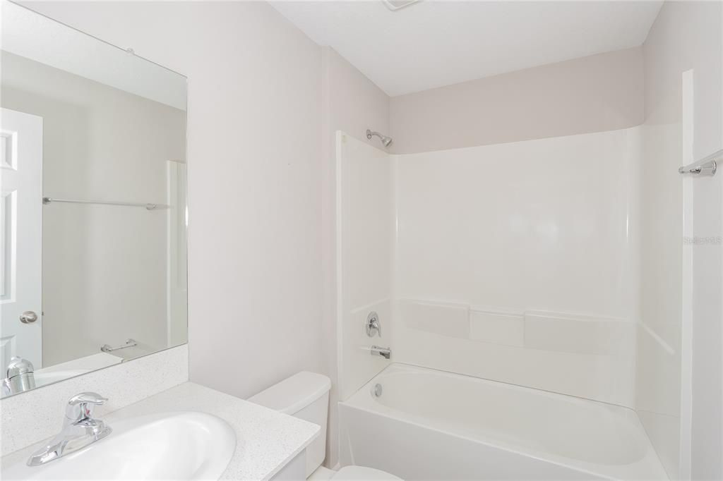 En Renta: $2,475 (4 camas, 2 baños, 1737 Pies cuadrados)