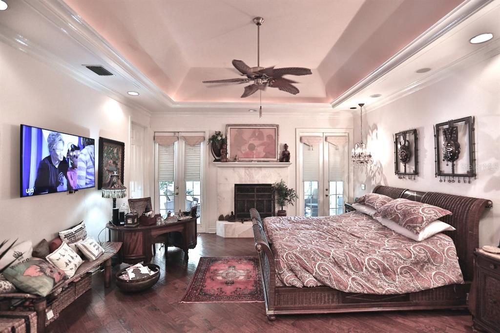 待售: $1,599,000 (4 贝兹, 4 浴室, 5821 平方英尺)