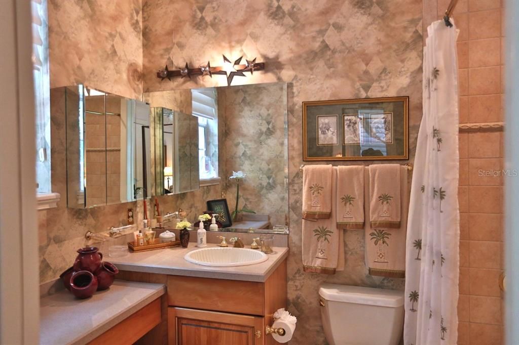 待售: $1,599,000 (4 贝兹, 4 浴室, 5821 平方英尺)