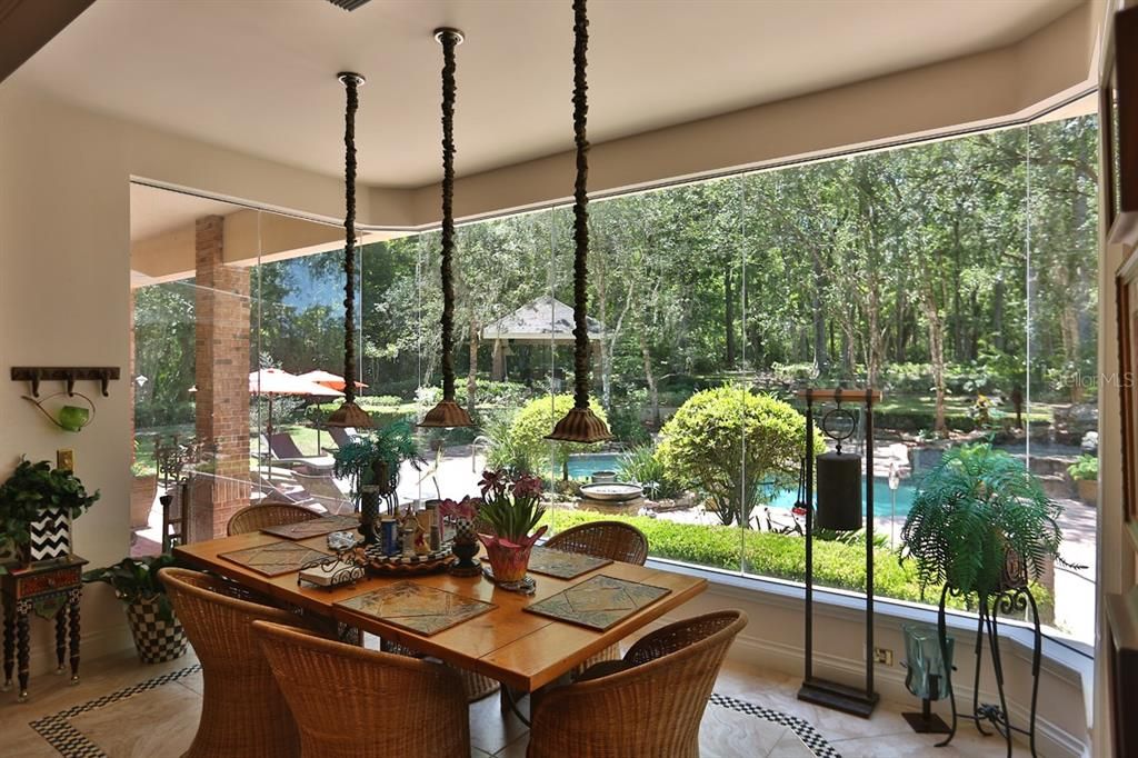 待售: $1,599,000 (4 贝兹, 4 浴室, 5821 平方英尺)