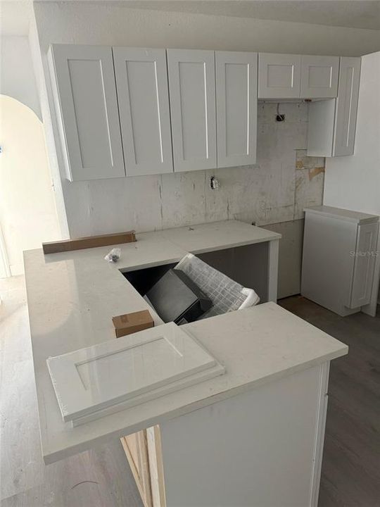 待售: $235,000 (4 贝兹, 2 浴室, 1256 平方英尺)